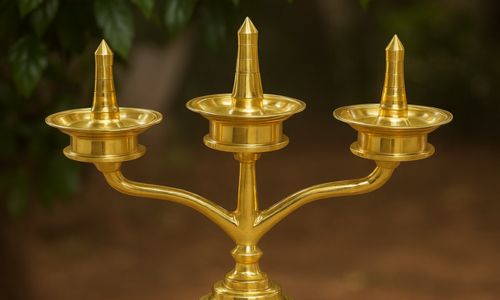Nilavilakku (Traditional Brass Lamps)