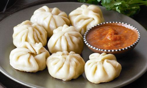Momos